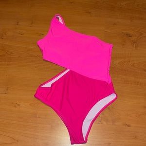 SHEIN One Shoulder One-piece Swimsuit
